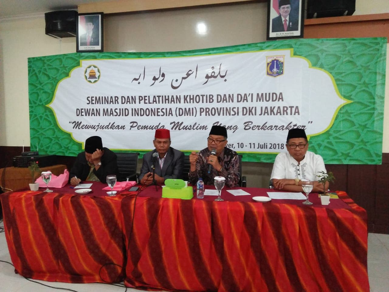 Peserta Seminar dan Pelatihan Khotib dan Da&#8217;i Muda DMI Jakarta Berikrar untuk Bergerak dari Masjid