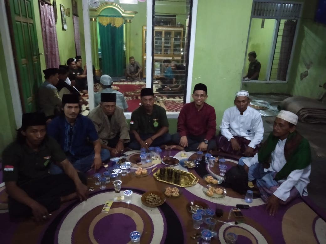 Seno Aji bersama Warga Kelurahan Campang Raya berdo&#8217;a bersama untuk Korban Gempa &#038; Tsunami di Sulteng