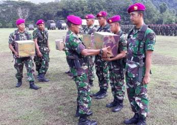 Komandan Brigade Infanteri- 3 Marinir Menggelar Apel Gabungan