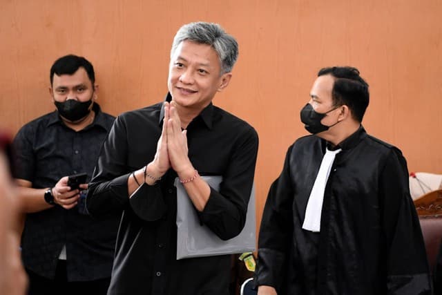 Dengan Vonis Tiga Tahun Penjara Anak Buah Fredy Sambo Hendra Kurniawan Ternyata Tak jadi PTDH Hanya Demosi 8 Tahun