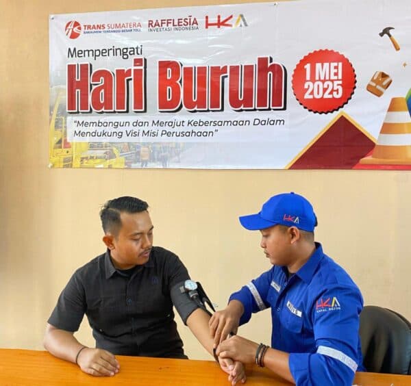 Sambut Hari Buruh, BTB dan HKA Cek Kesehatan Karyawan Gratis 