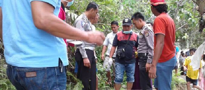 Bayi Laki-Laki Ditemukan Tewas dalam Kantong Plastik Mengambang di Sungai
