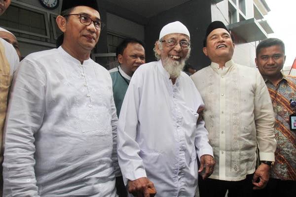 Tipu-Tipu Rezim Dibalik Pembatalan Rencana Pembebasan ABB