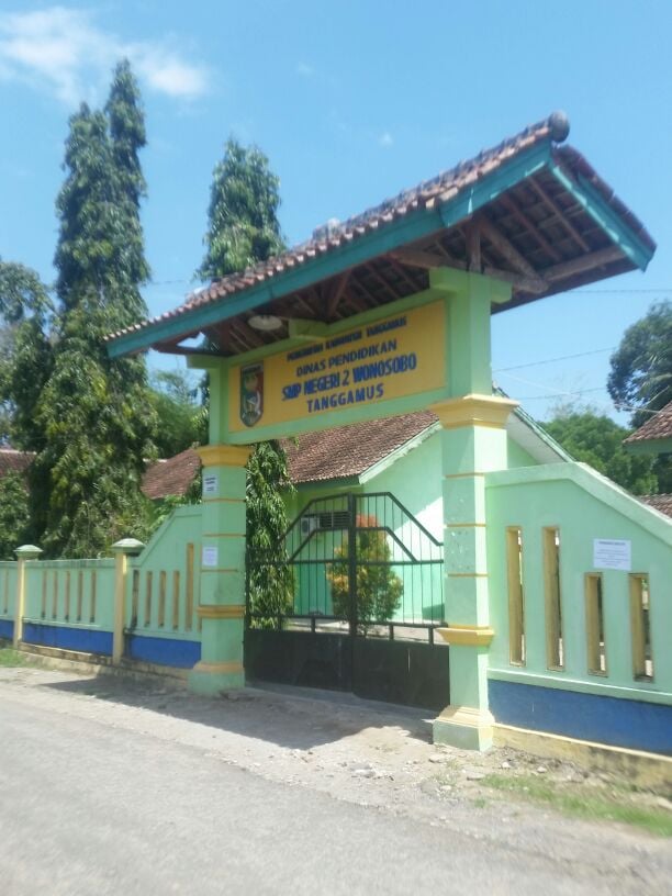 Wali Murid SMP 2 Wonosobo Maafkan Cubitan Guru Dan Berdamai