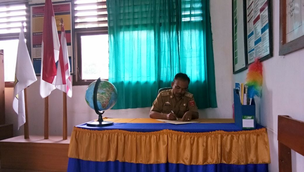 SMPN 1 Suoh Gelar Ujian UNKP Berbasis Kertas dan Pencil