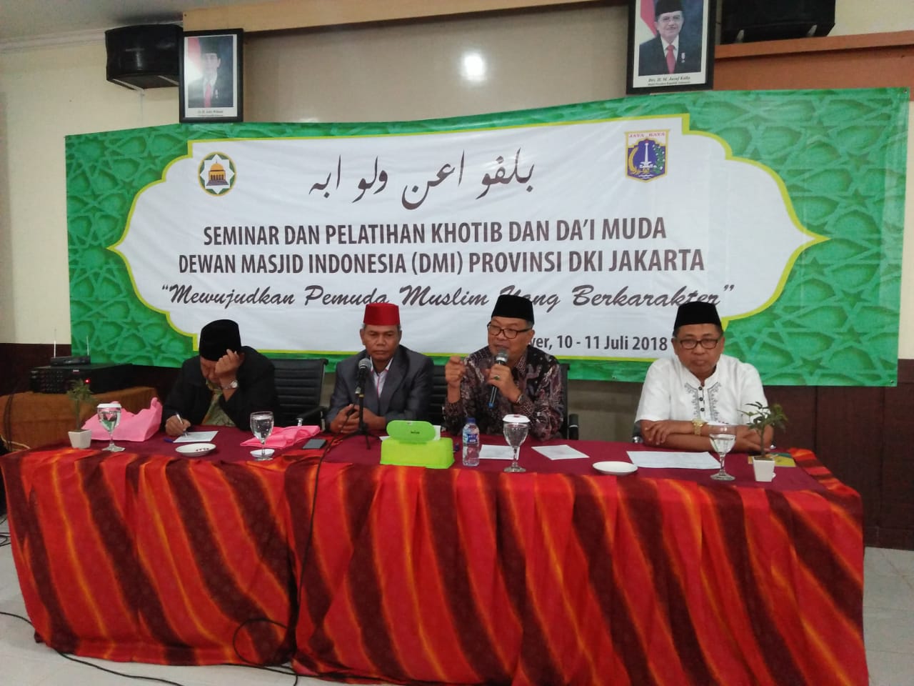 Peserta Seminar dan Pelatihan Khotib dan Da&#8217;i Muda DMI Jakarta Berikrar untuk Bergerak dari Masjid