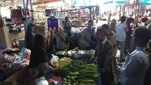 DLH Tubaba &#8220;Tidur&#8221; Pasar Daya Murni Gudang Sampah