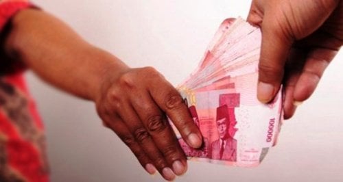 Puluhan Warga Pekon Sidodadi ‘Ngelurug’ ke Kejari Kotaagung