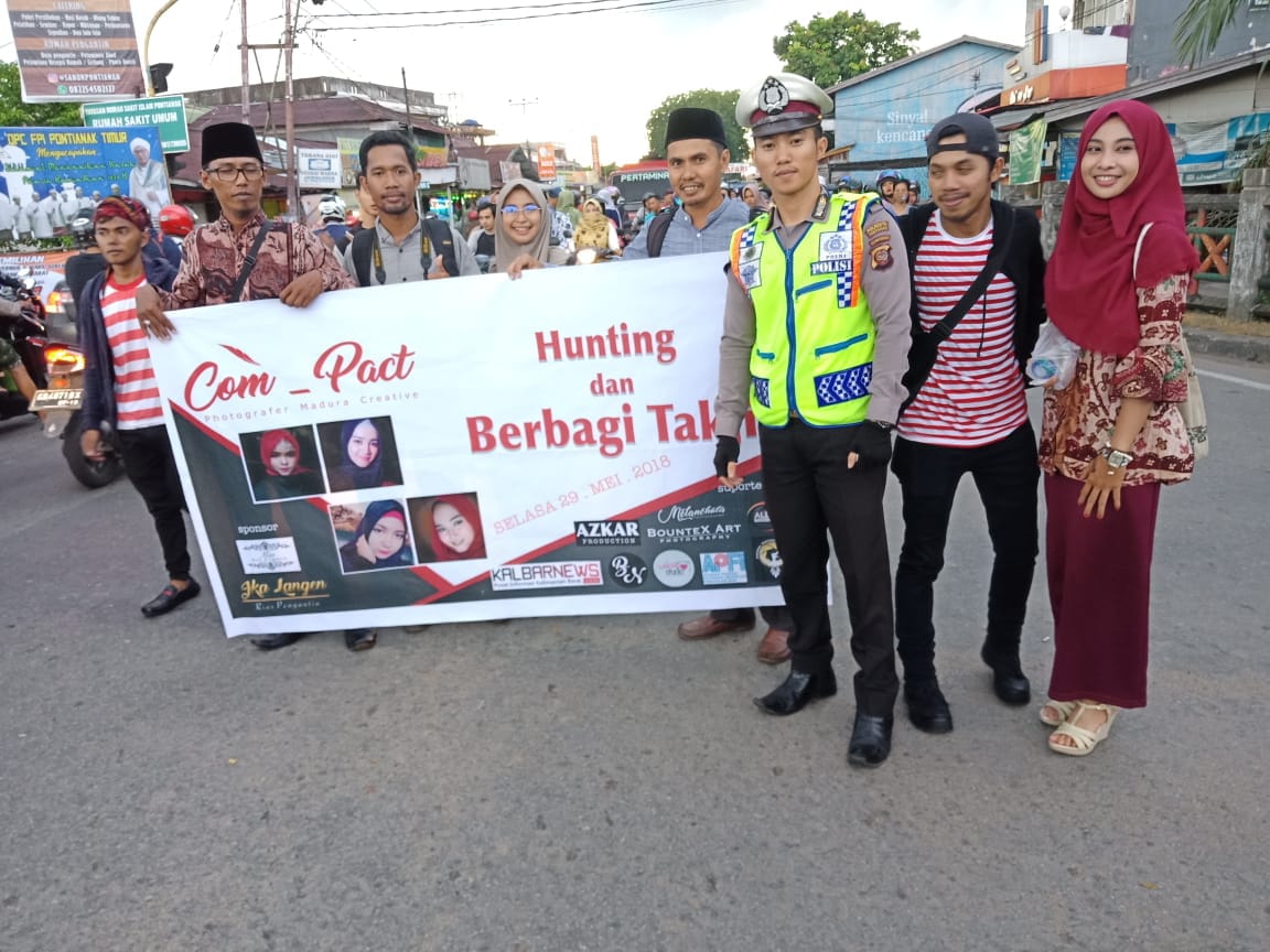 KOMPAK Gelar Baksos Bagikan Ta&#8217;jil ke Pengendara Bersama Polsek Pontianak