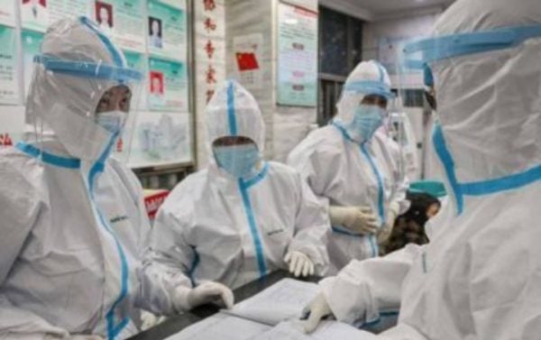 APD Tak Memadai, Dokter dan Petugas Medis Ancam Mogok Tangani Covid-19