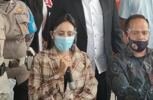 Minta Maaf Vernita Syabilla dan S Hanya Saksi Prostitusi Online Dan Pulang Dua Mucikasi Tersangka