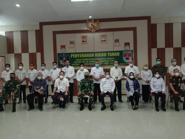 Korem 043/Garuda Hitam Terima Tanah Seluas 40 Hektar Dari Pemkab Mesuji