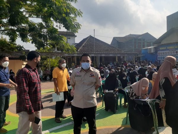 Ribuan Siswa Madrasah Pringsewu Mendapat Suntik Vaksin Covid-19