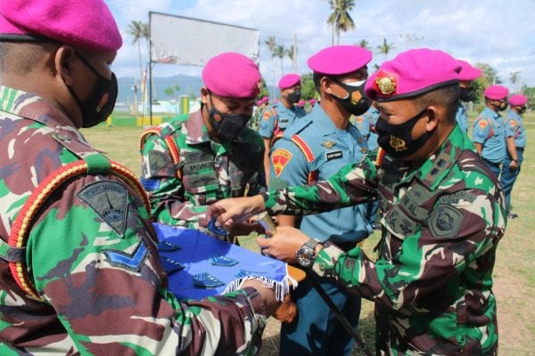 Puslatpurmar 8 Teluk Ratai Laksanakan Upacara HUT TNI Ke -76 dan Kenaikan Pangkat Prajurit