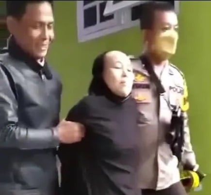 Diduga Depresi Seorang Ibu Tega Gorok Anak Kandungnya