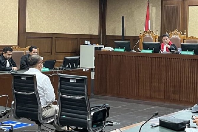 Saksi Irwan Hermawan Sebut Aliran Korupsi BTS Rp70 Miliar ke Komisi I DPR