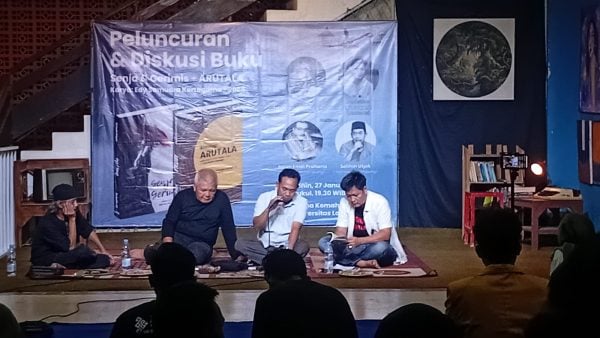 Pandangan dan Ulasan Mendalam “Gerimis dan Hujan” Serta “Arutala”