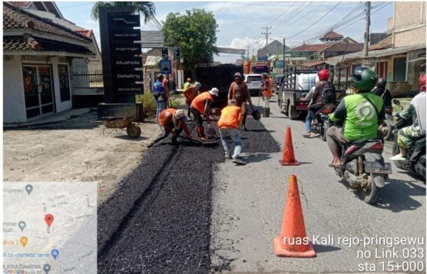 Pemprov Lampung Kebut Perbaikan Jalan Jelang Lebaran